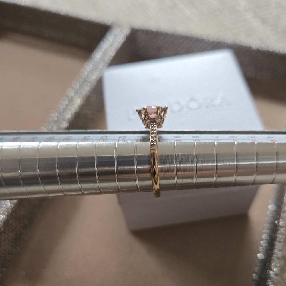 Pandora Sparkling Crown Solitare Ring - Picture 9 of 13